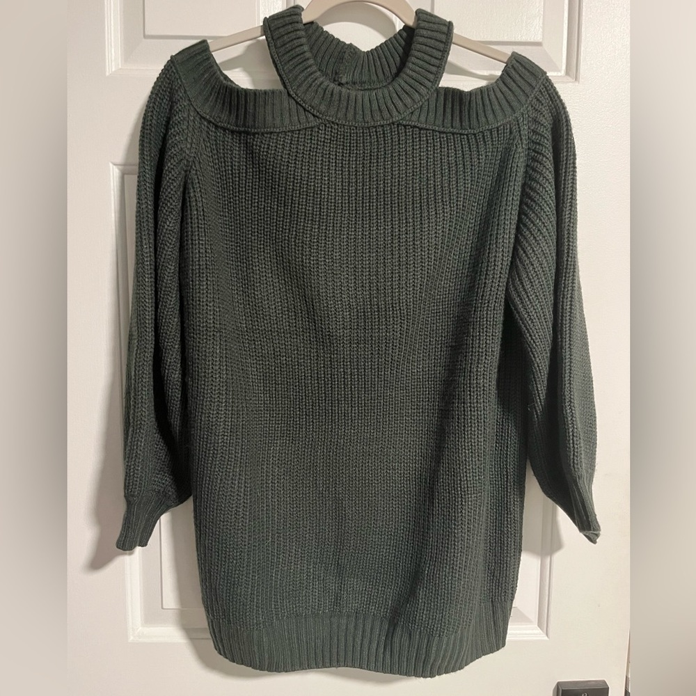 Open shoulder and back Oversized Sweater